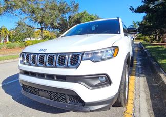 Jeep Compass car