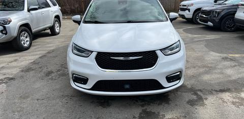 Chrysler Pacifica 2023