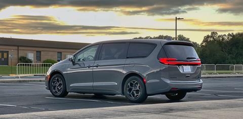Chrysler Pacifica 2022