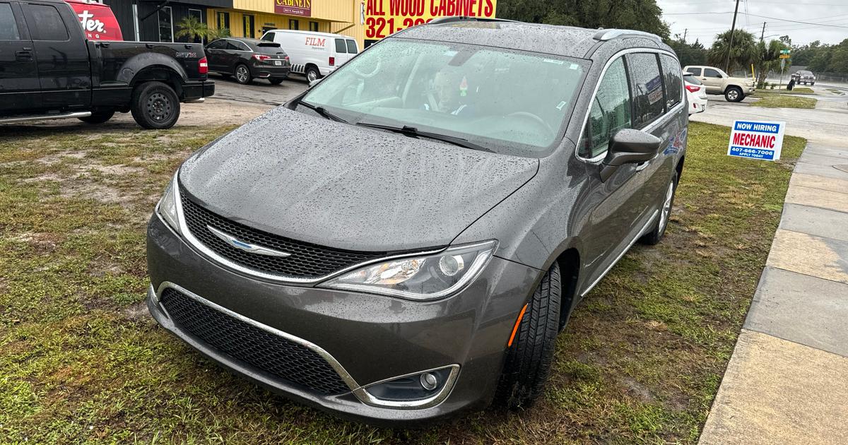 Chrysler Pacifica 2018 rental in Orlando, FL by GS Car Rental .. Turo