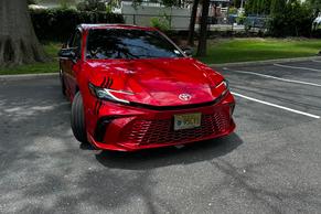 Toyota Camry Hybrid 2025 in Perth Amboy