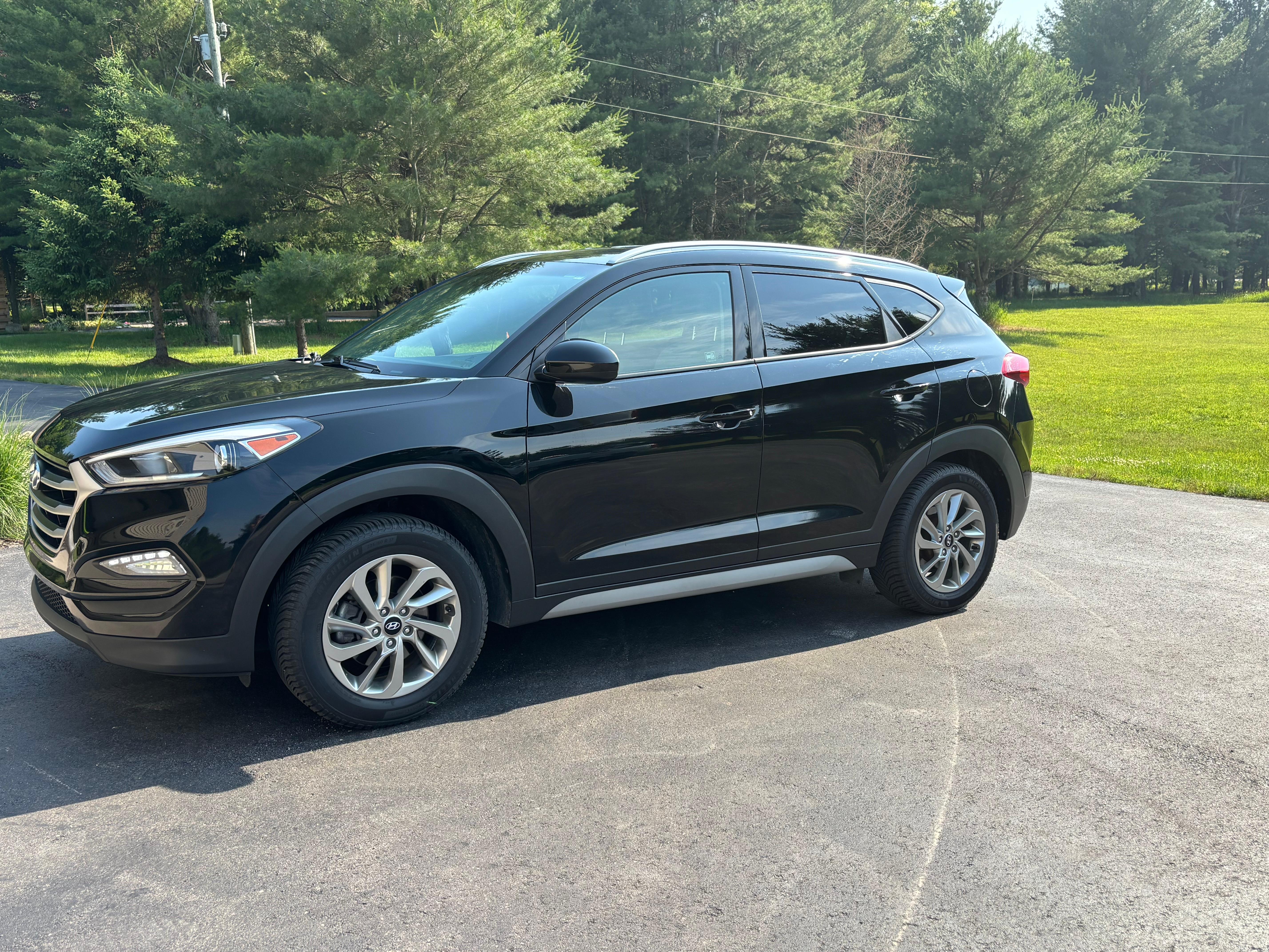 Hyundai Tucson 2017 in Williamsburg, MI