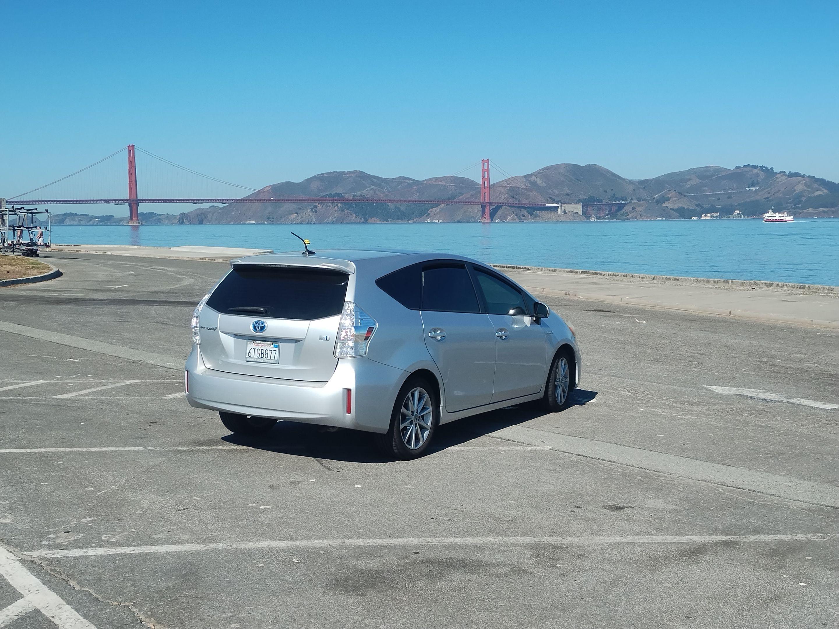 Toyota Prius v 2012 en San Francisco, CA