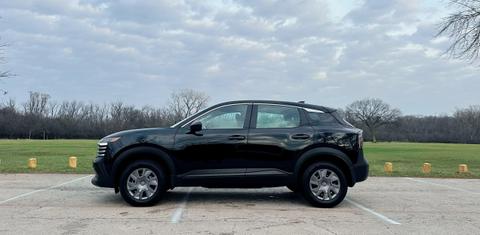 Nissan Kicks 2025