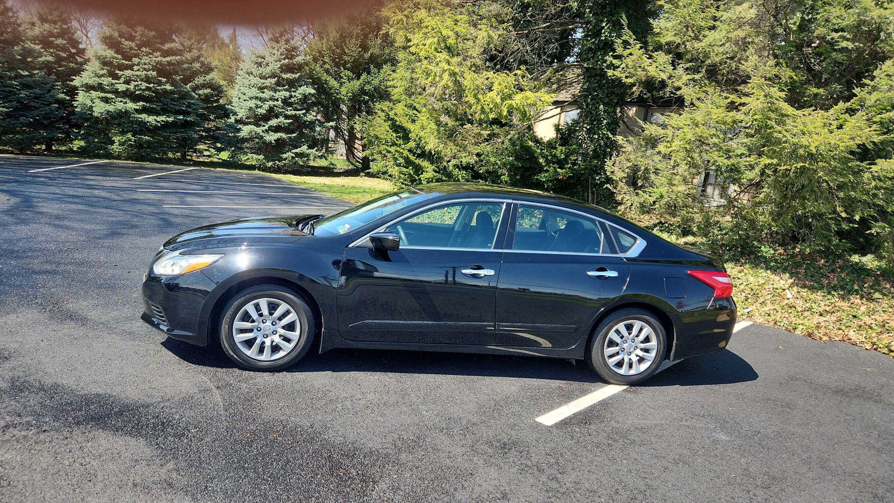 Nissan Altima 2016 in Lancaster, PA