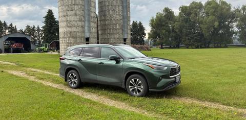 Toyota Highlander 2025