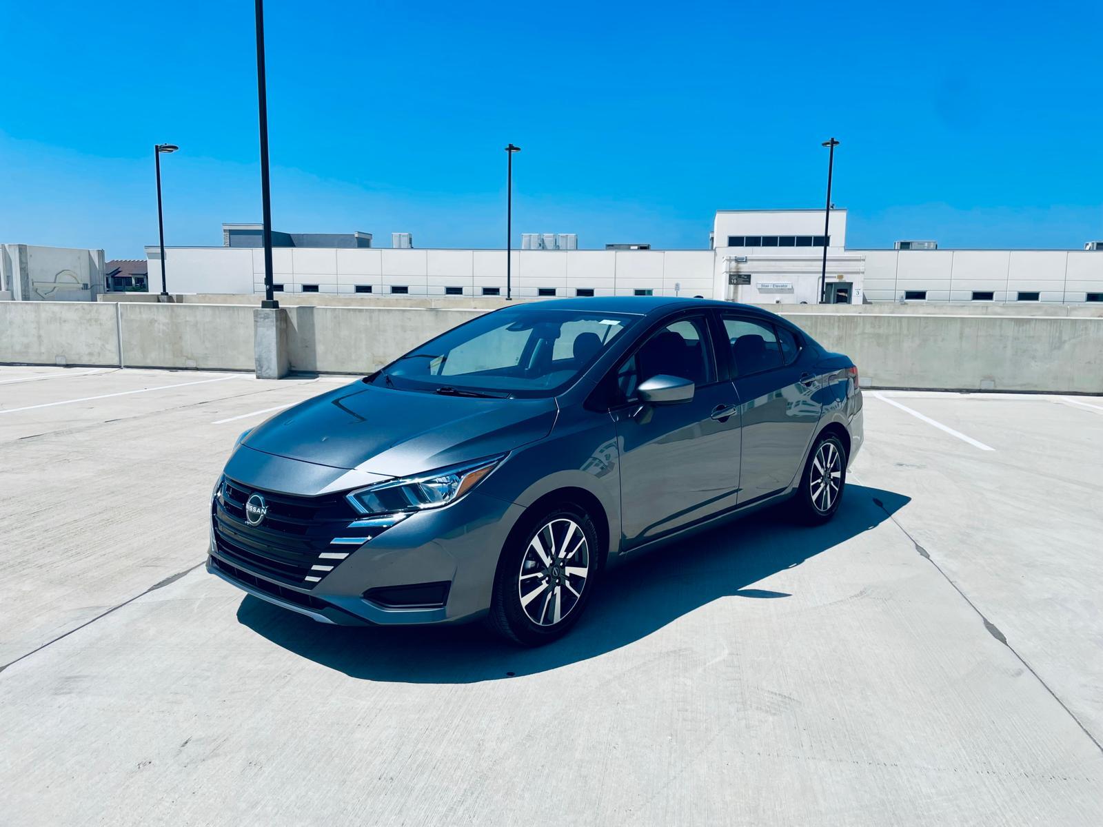 Nissan Versa 2023 in 
