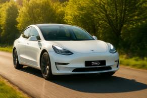 Tesla Model 3 2021 in Rochdale