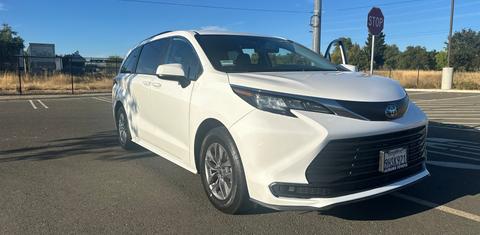 Toyota Sienna 2023