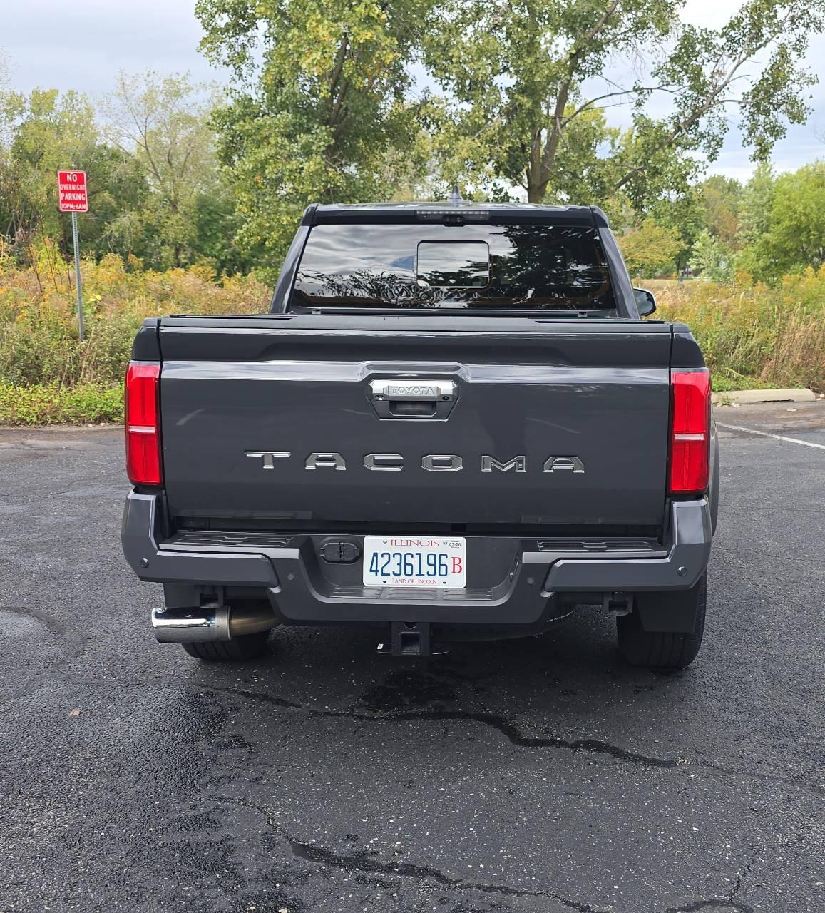 Toyota Tacoma 2024 in Kennesaw, GA