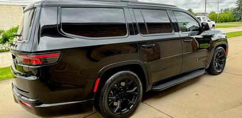 Jeep Wagoneer 2023