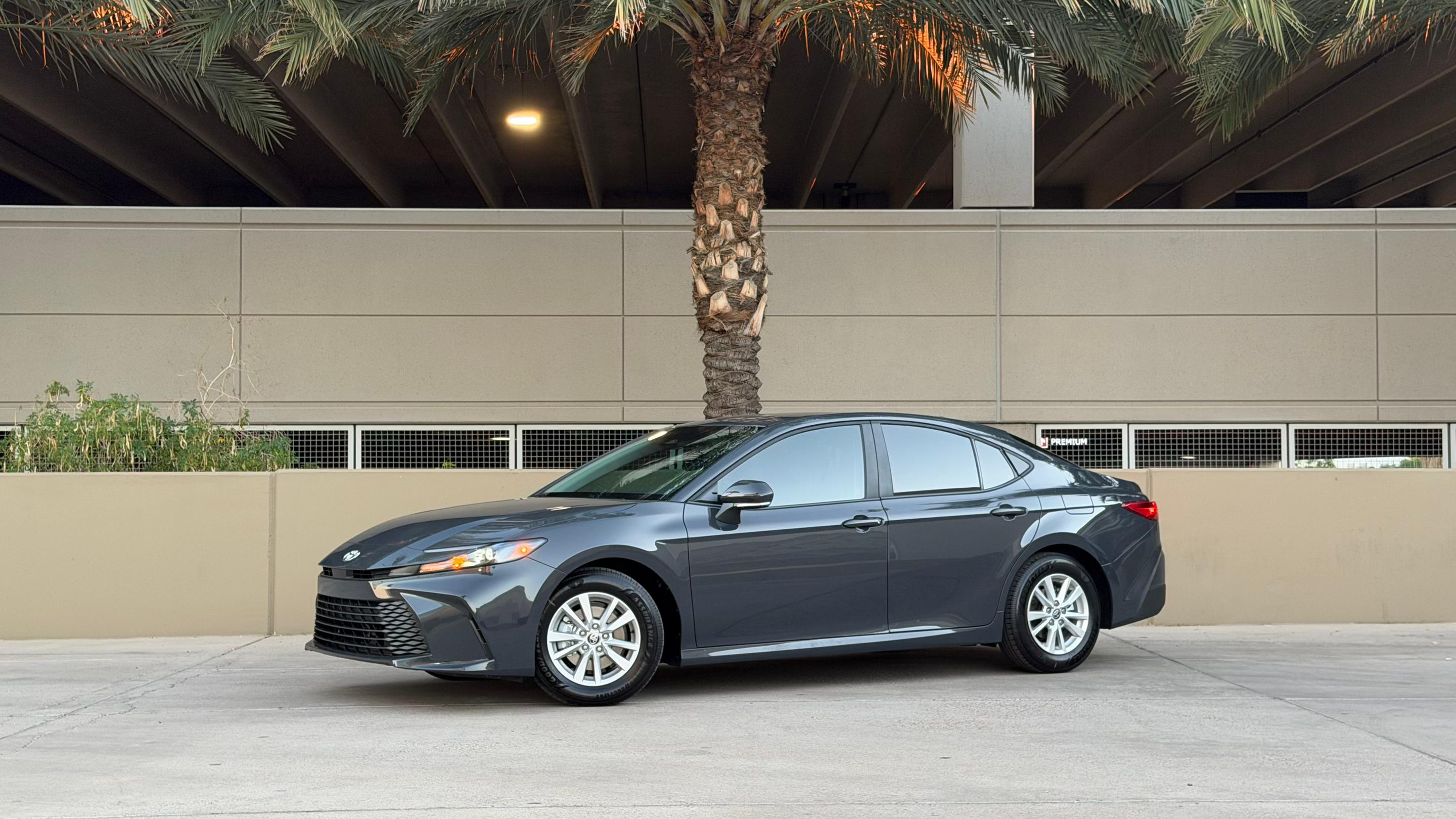 Toyota Camry Hybrid 2026 à Phoenix, AZ