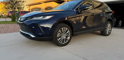 Toyota Venza 2023