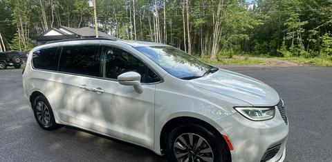 Chrysler Pacifica 2021