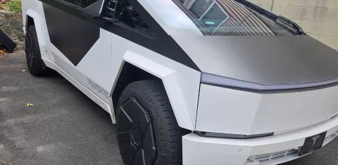Tesla Cybertruck 2024