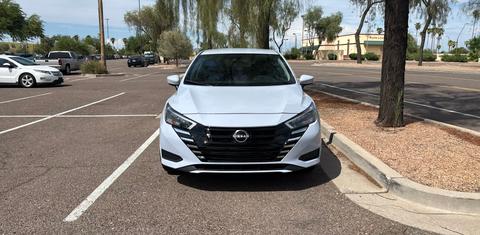 Nissan Versa 2025