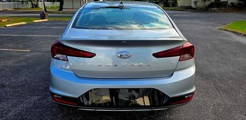 Hyundai Elantra 2020