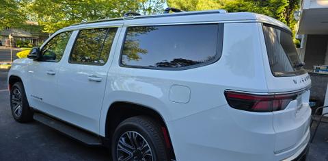 Jeep Wagoneer L 2024