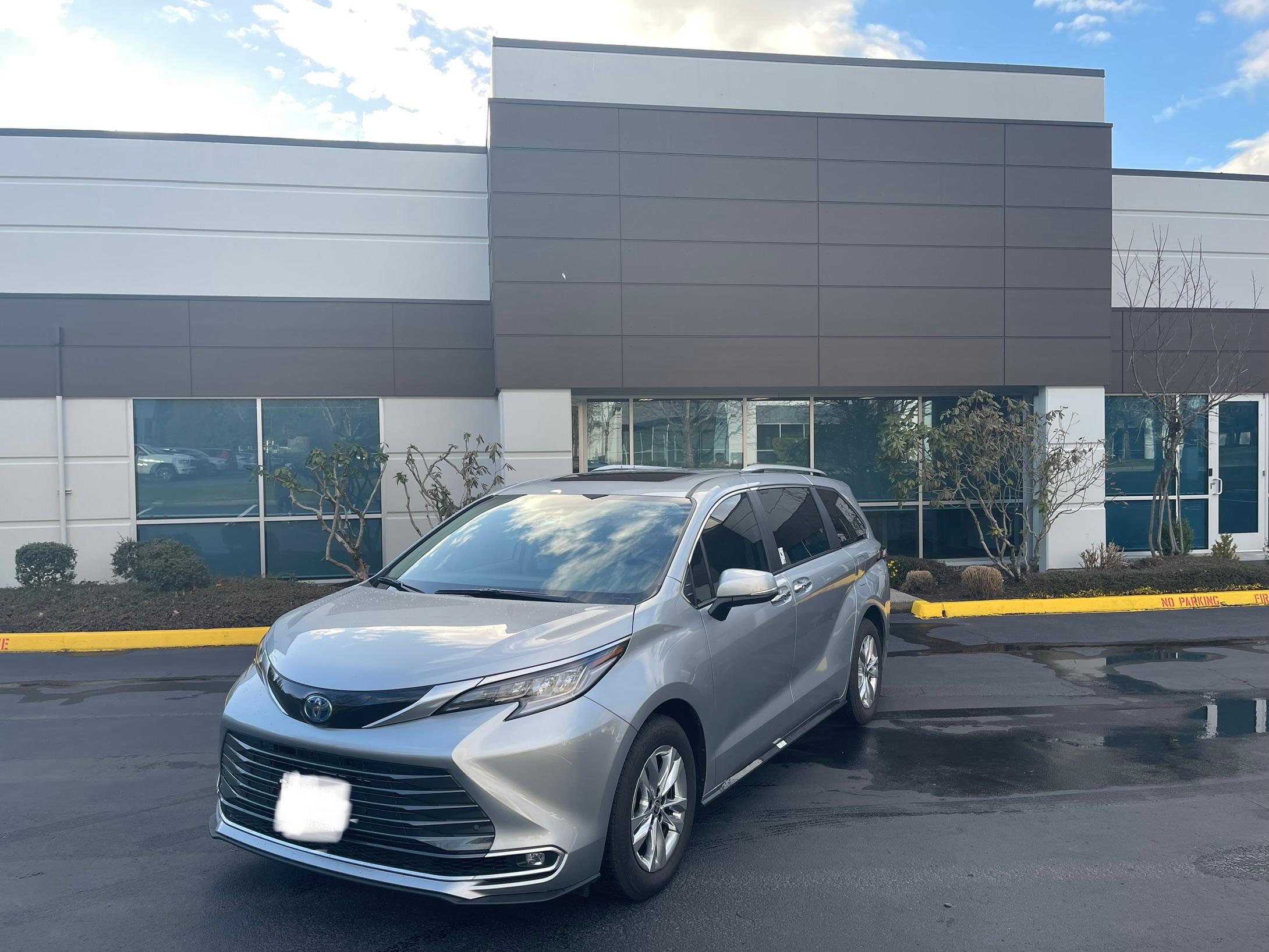 Toyota Sienna 2022 in Kirkland, WA