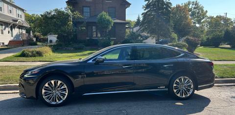 Lexus LS 2018