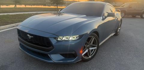 Ford Mustang 2024