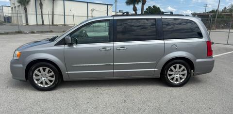 Chrysler Town & Country 2016