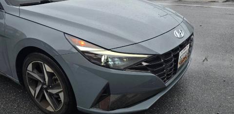 Hyundai Elantra 2023