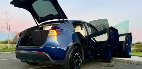 Tesla Model Y 2021