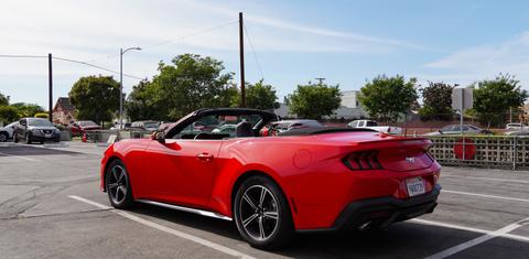 Ford Mustang 2025