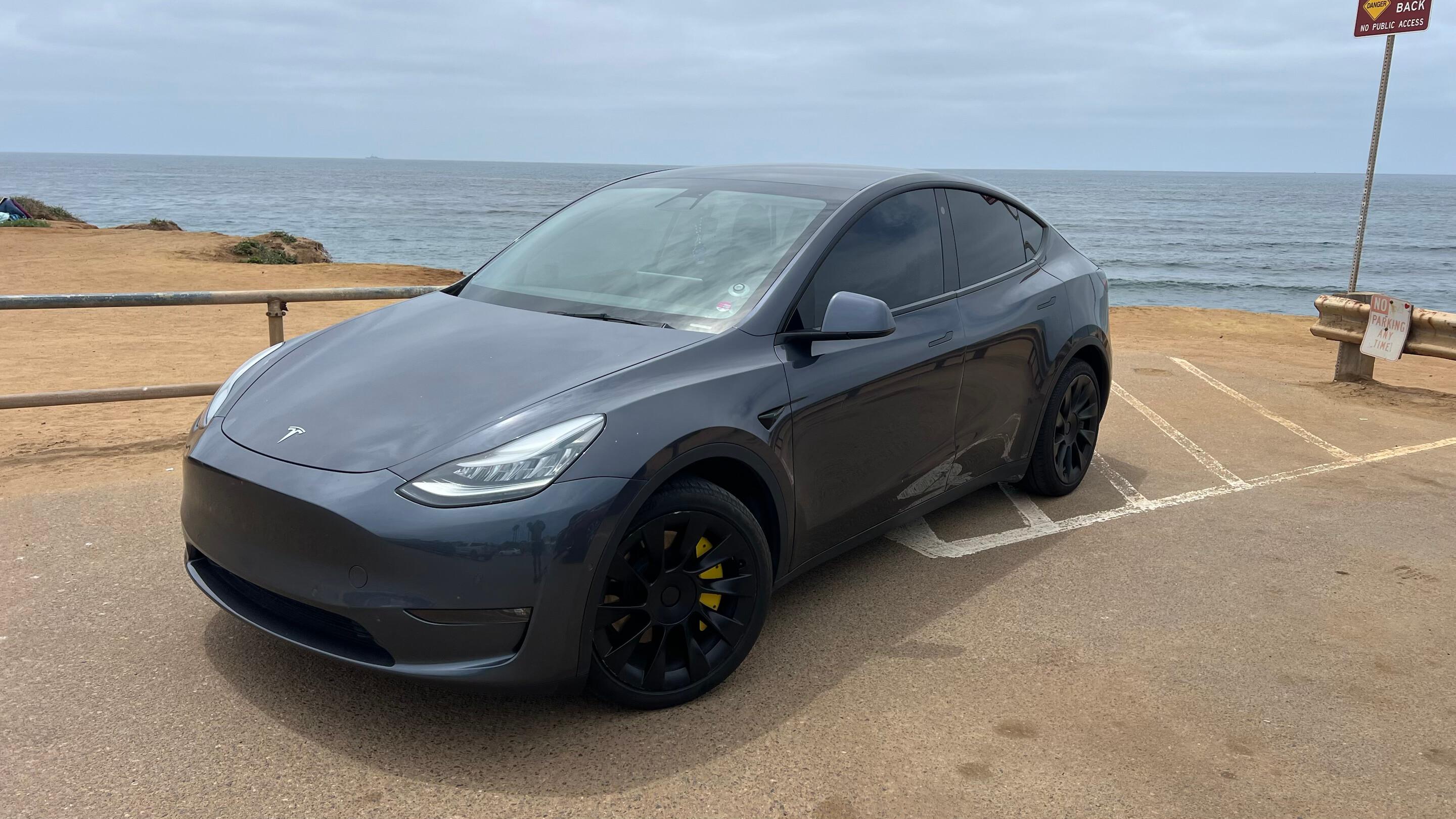 Tesla Model Y 2021 in San Diego, CA