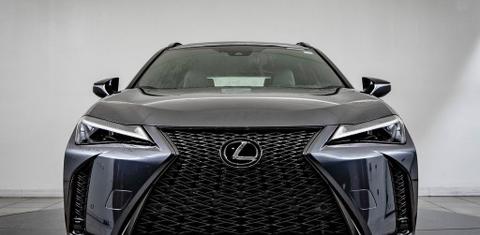 Lexus UX 2024