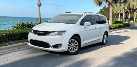 Chrysler Pacifica 2018