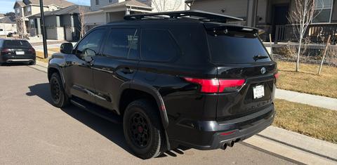 Toyota Sequoia 2023