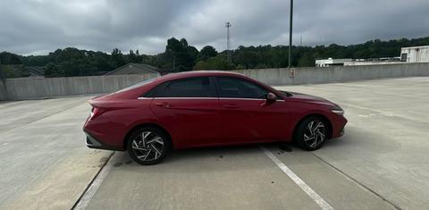 Hyundai Elantra 2025