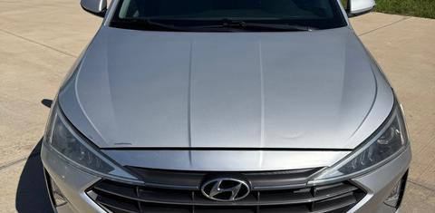 Hyundai Elantra 2019