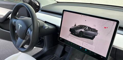 Tesla Model Y 2022