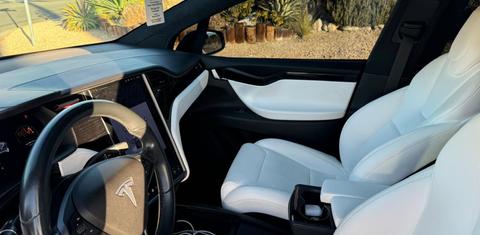 Tesla Model X 2018