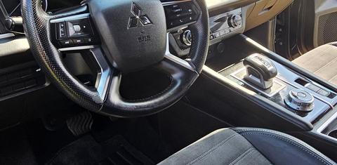 Mitsubishi Outlander 2022