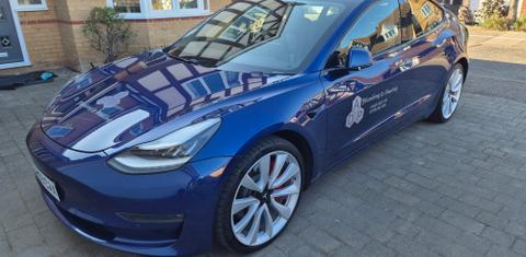 Tesla Model 3 2019
