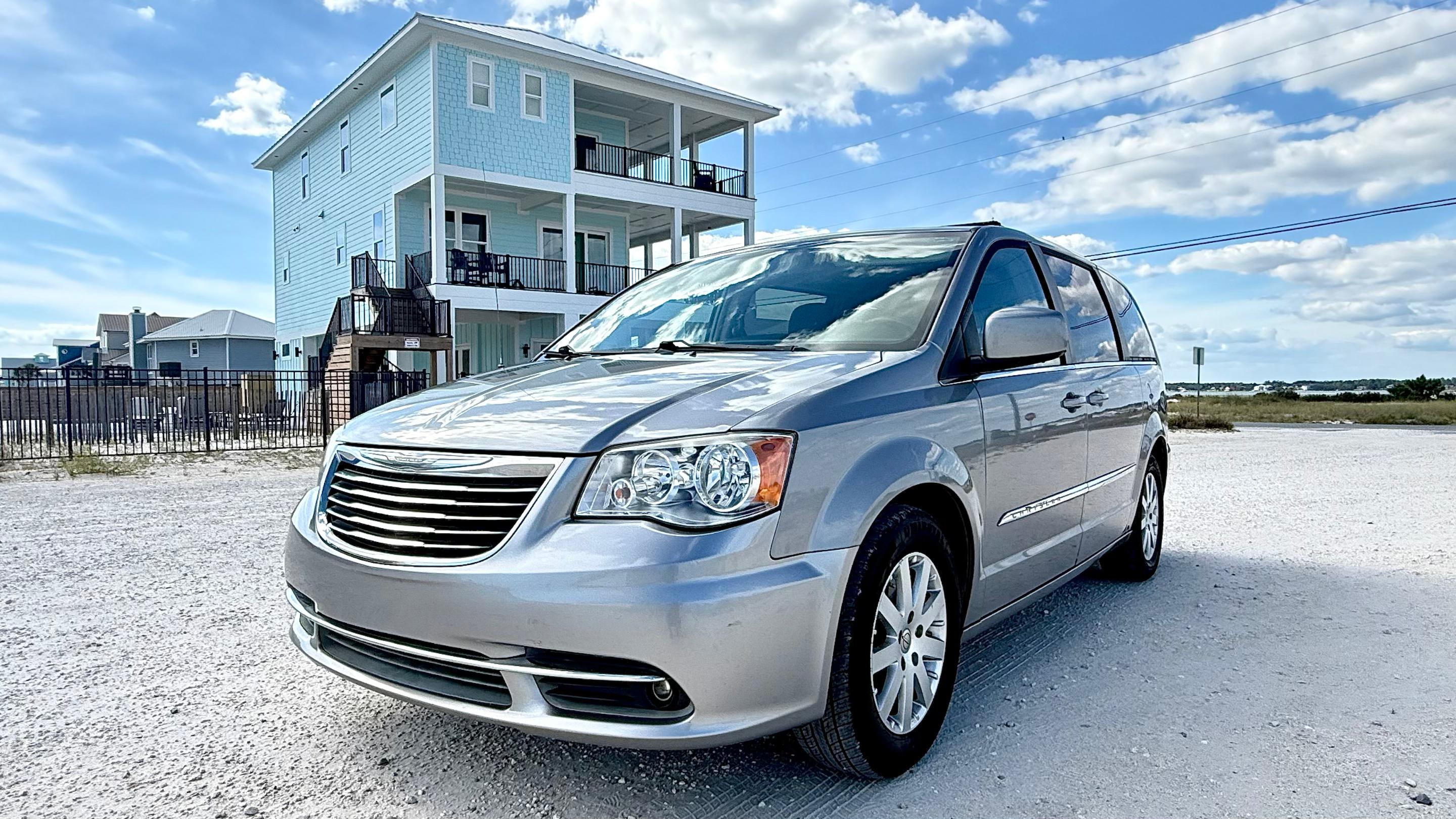 Chrysler Town & Country 2016 in Gulf Breeze, FL