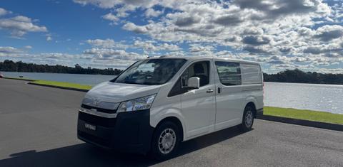 Toyota HIACE 2024