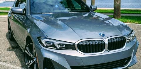 BMW 3 Series 2024