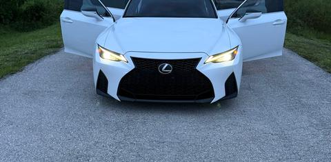 Lexus IS 2021