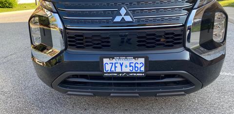 Mitsubishi Outlander 2023
