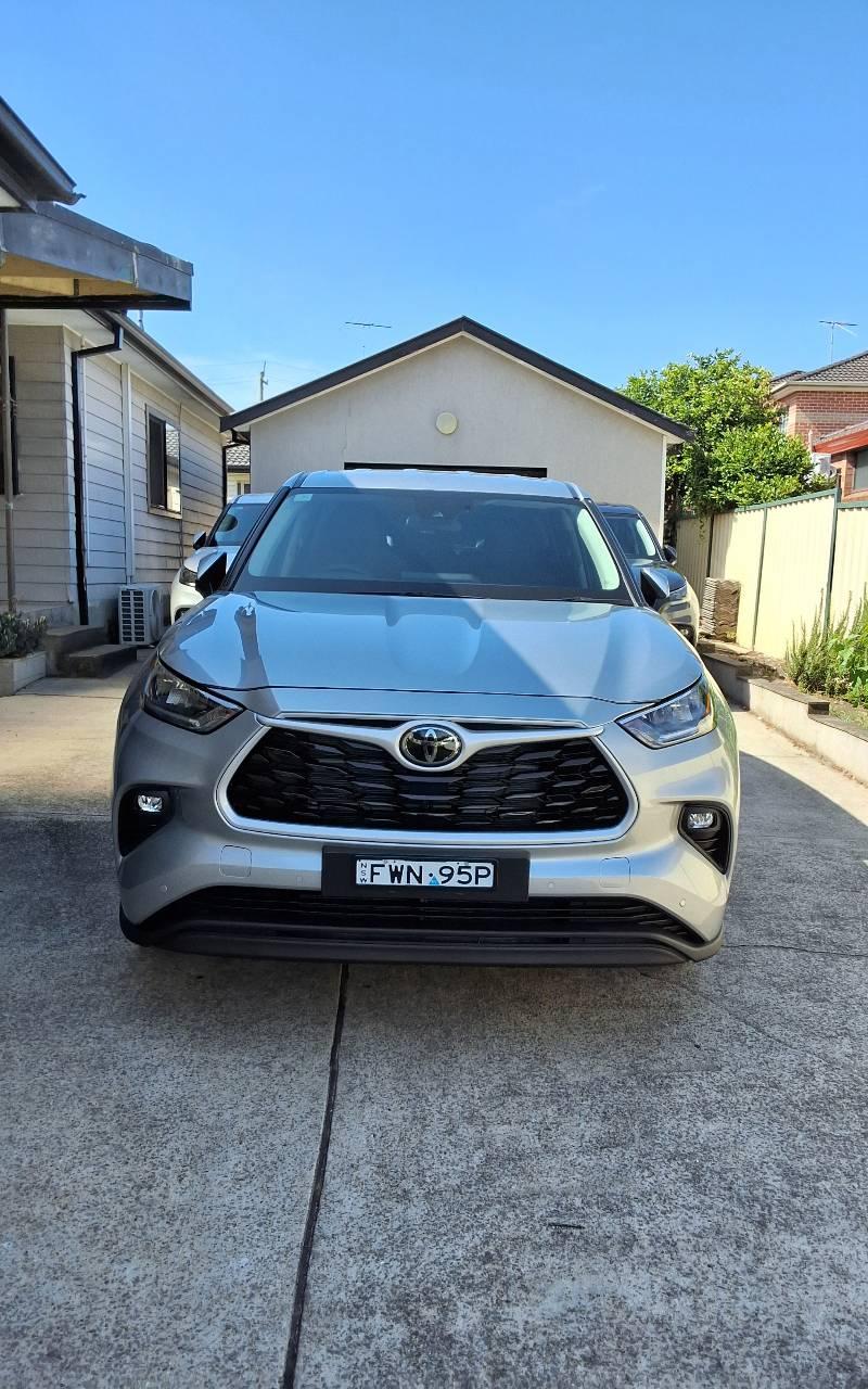 Toyota KLUGER 2025 in 