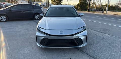 Toyota Camry Hybrid 2025