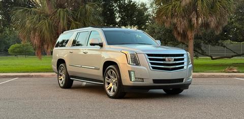 Cadillac Escalade ESV 2017