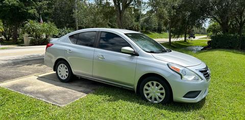 Nissan Versa 2016