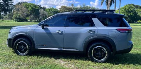 Nissan Pathfinder 2024