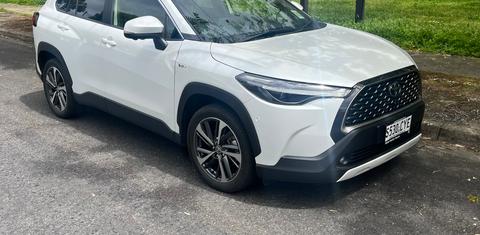 Toyota COROLLA CROSS 2024